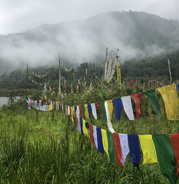 Khecheopalri Lake